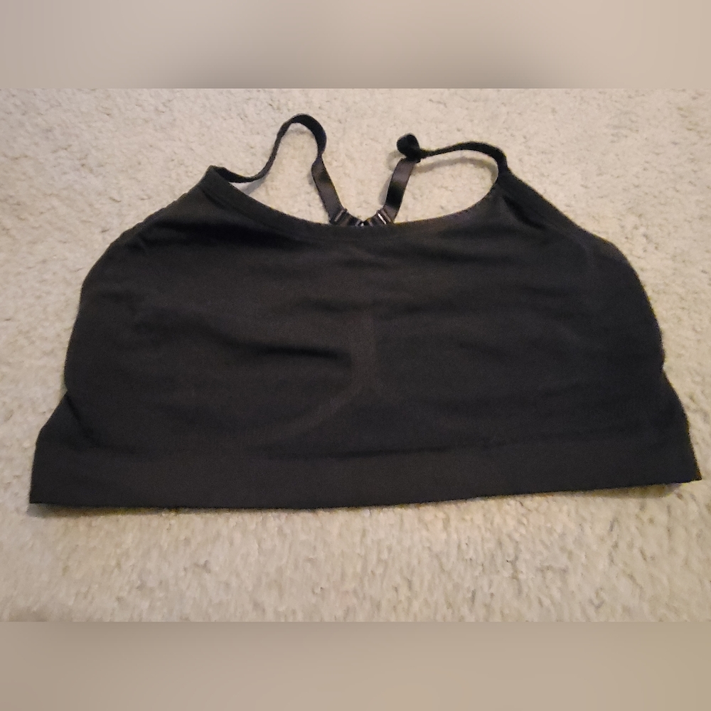 NWOT Torrid, RacerBack Bralette Black, Size 3, Key-Hole Back